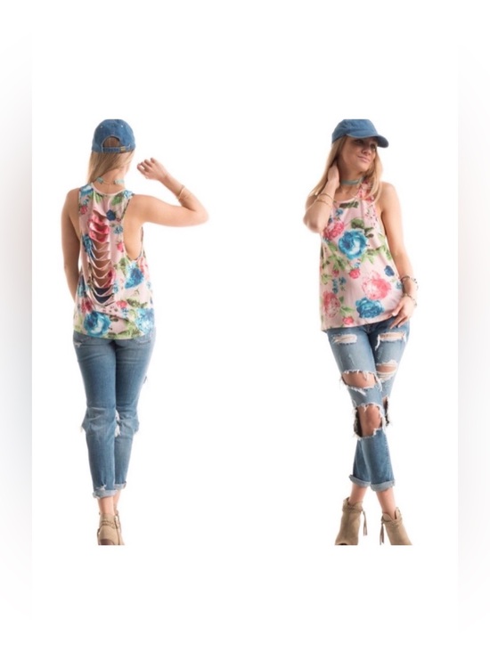 Tops - NWT Cut Out Back Light Pink Base Floral Tank